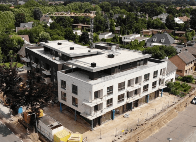 19 appartementen + communicatie ruimte te Heythuysen